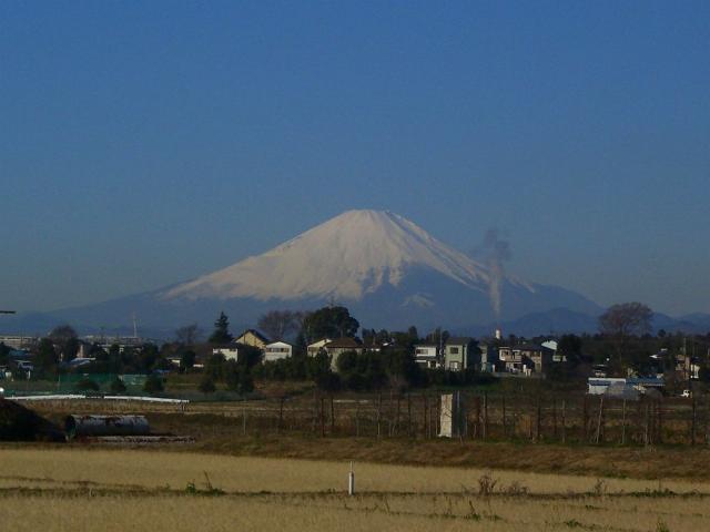 富士山：クリックして大きな画像でご覧下さい